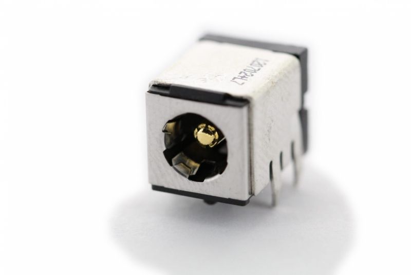 Connecteur d'alimentation Asus ROG