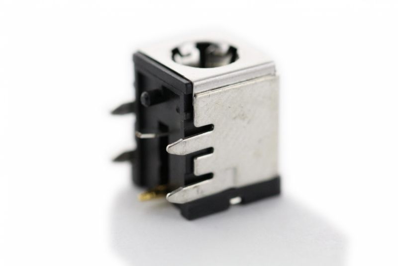 Connecteur d'alimentation Asus ROG