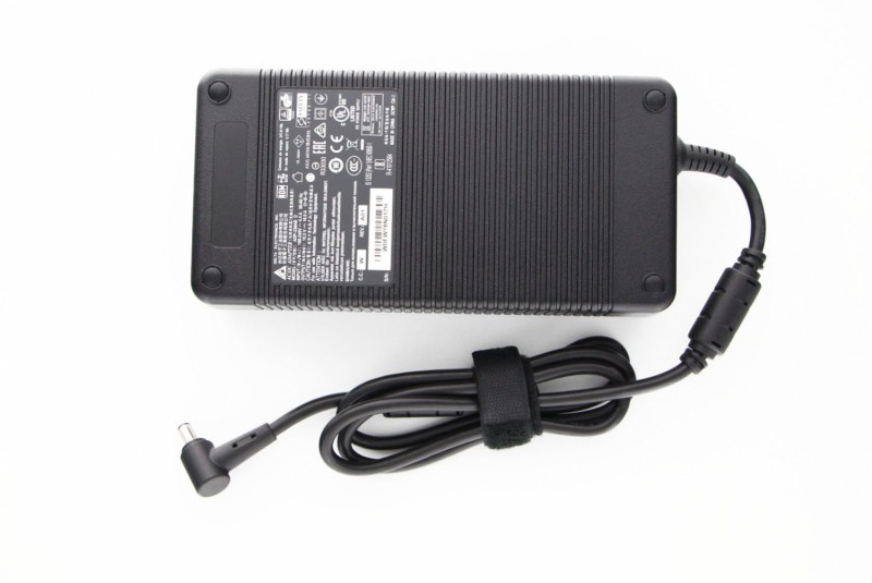 Chargeur 330W Asus ROG Strix